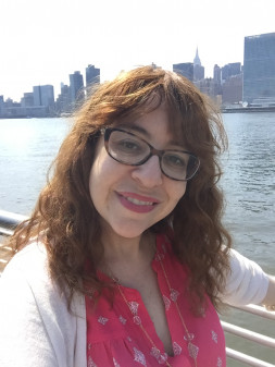 Naomi Wolff Lachter