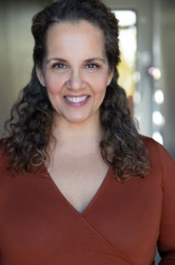 Lisa Dennett