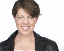 Elizabeth Saunders