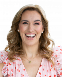Veronica Moya