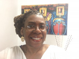 Carolyn Butts