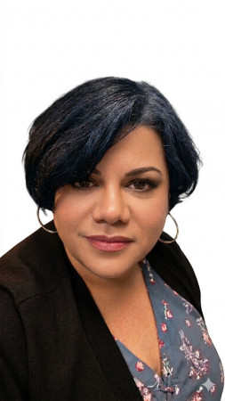 Linda Nieves-Powell