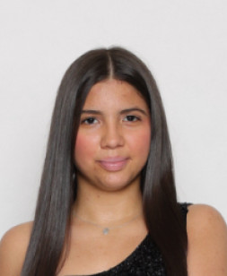 Luzia Kamilla Fonseca