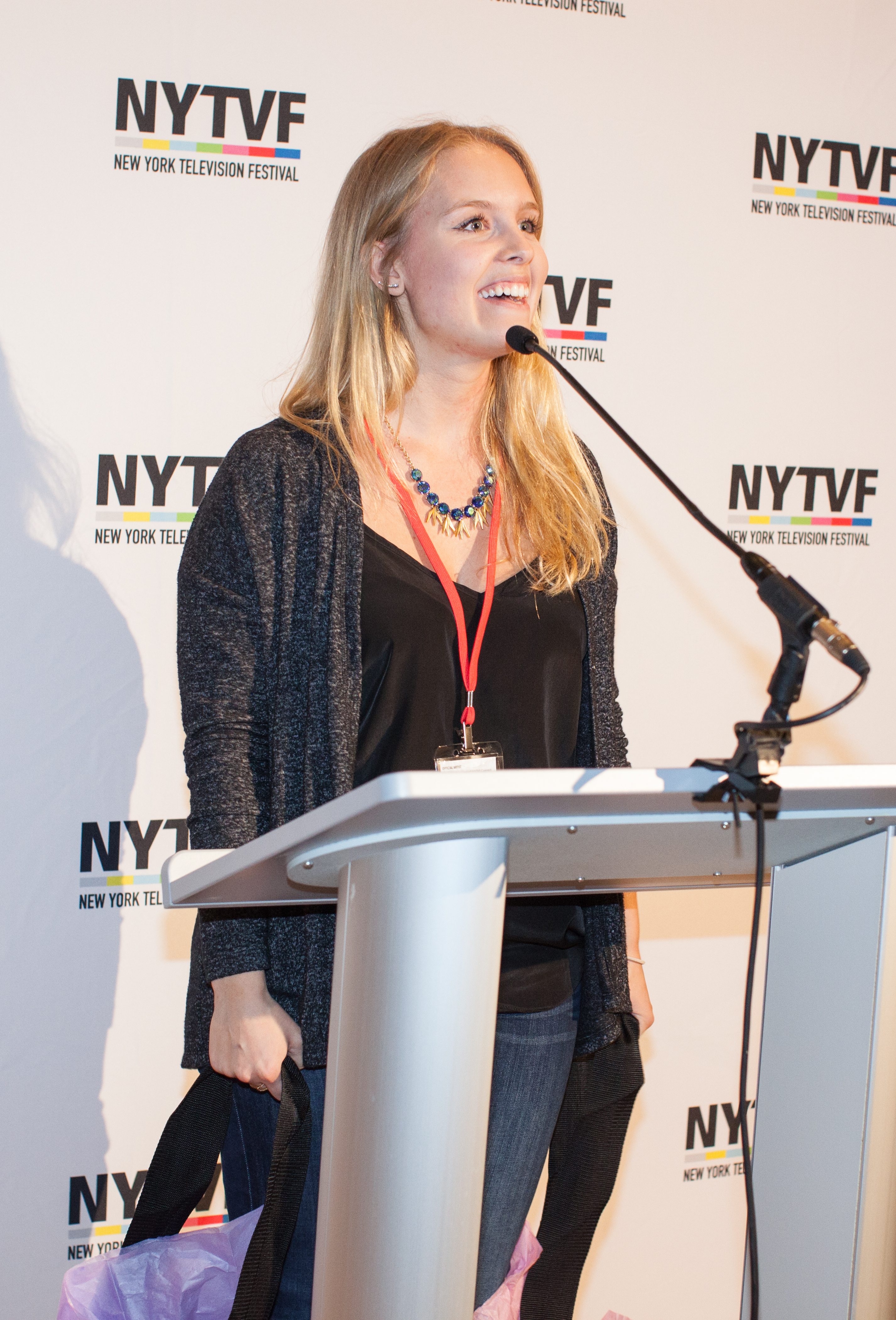 2016-awards-reception-photo-credit-lauren-caulk