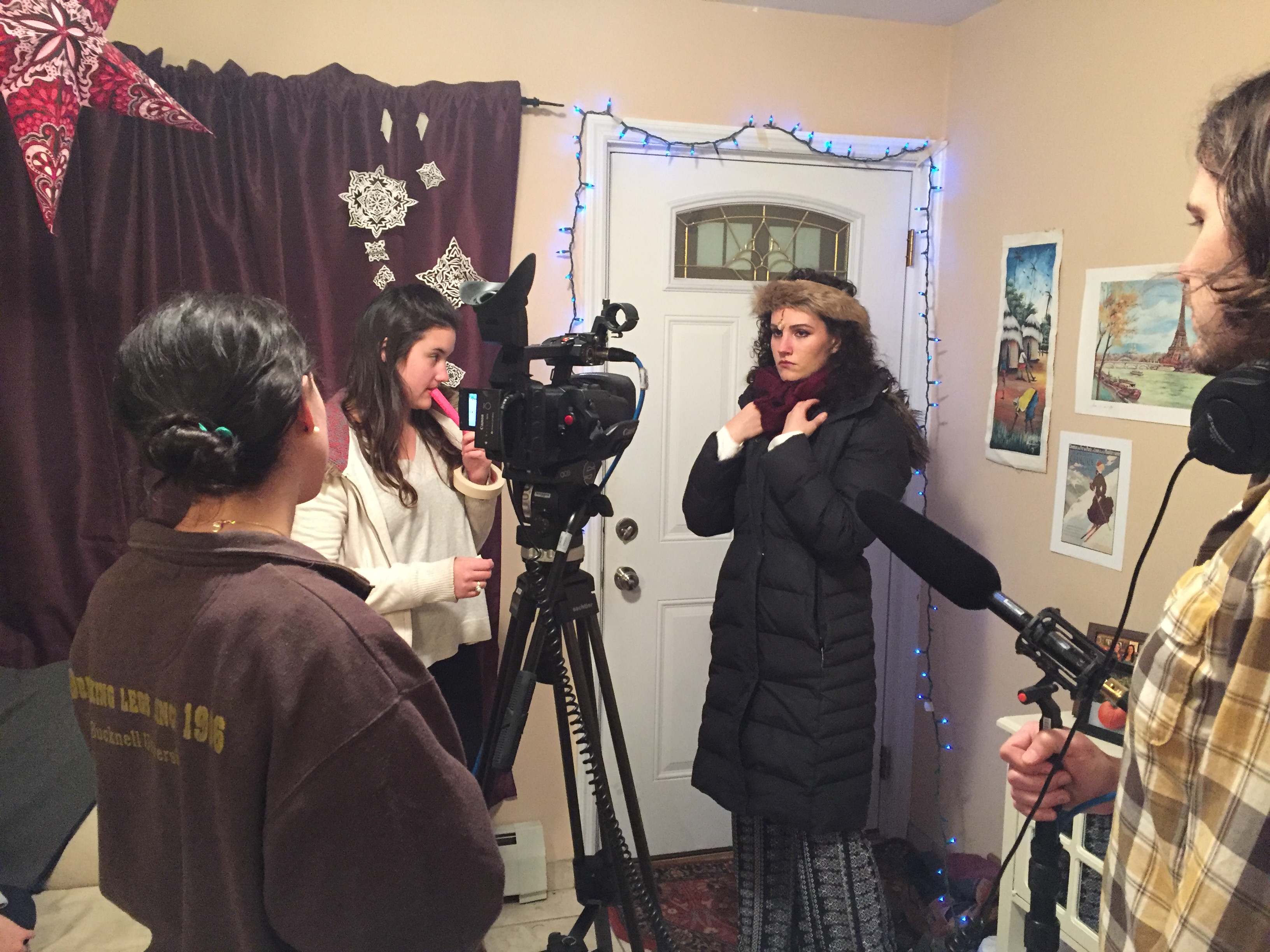 Lovestuckbehindthescenes2
