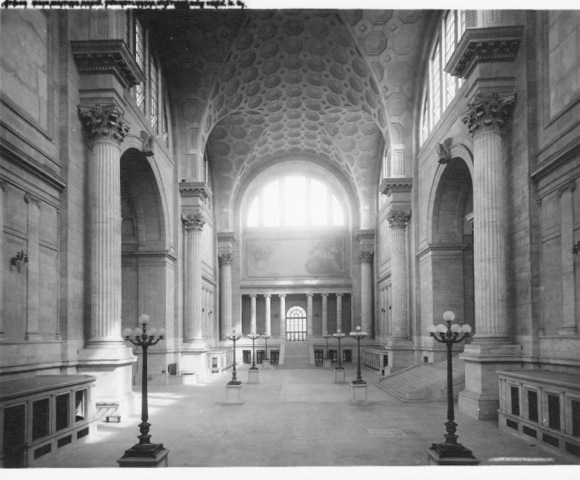 Metroliner_PennStation