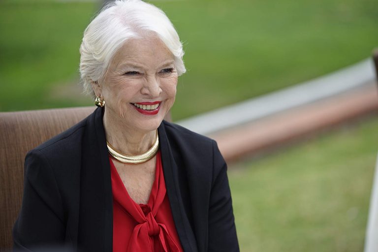 Sarah Jessica Parker and Ellen Burstyn Among NYWIFT’s 2018 Muse Award Winners (Women and Hollywood)